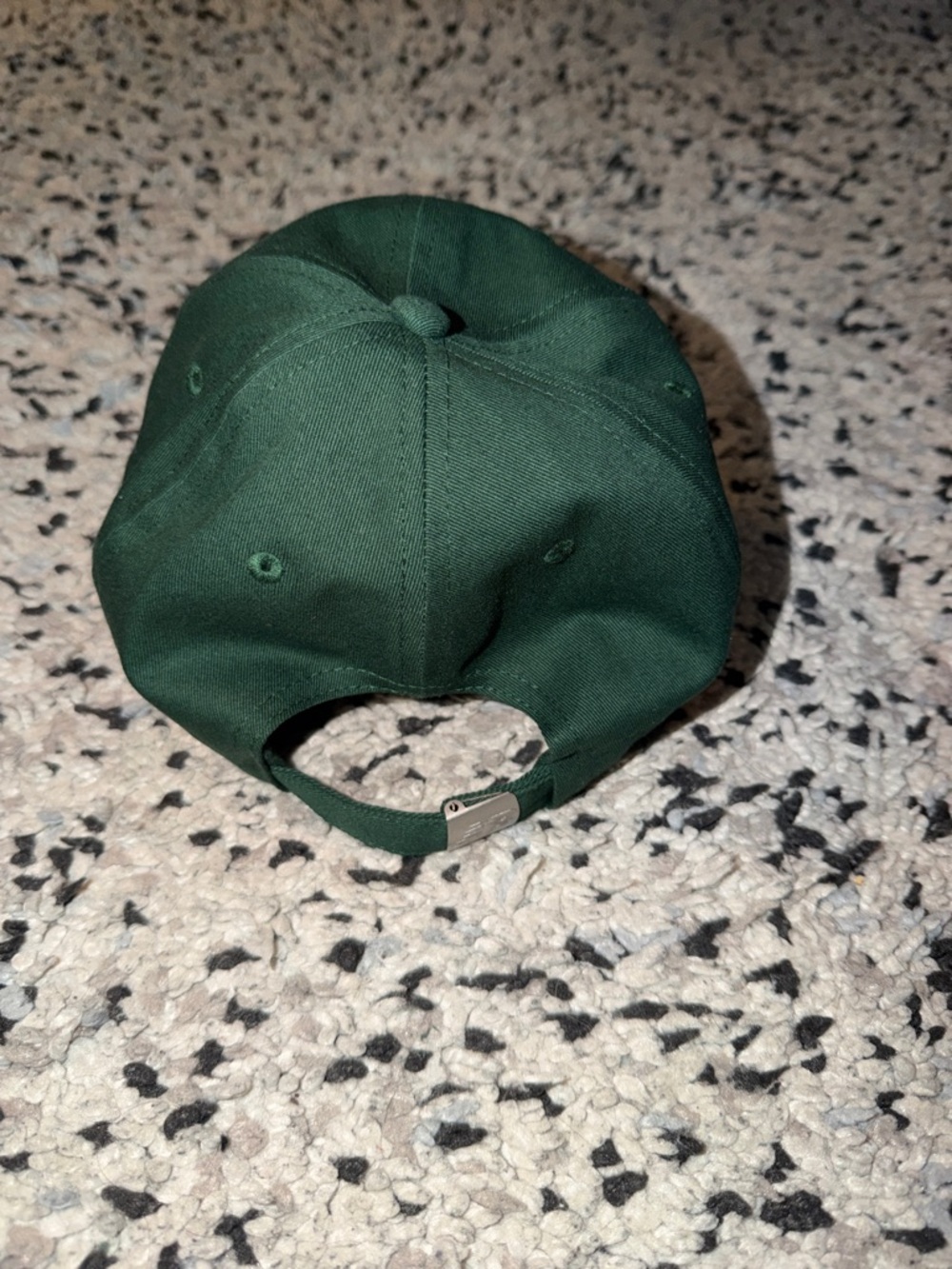 New Balance Forest Green Baseball Cap with White NB Logo - Picture 2 of 2